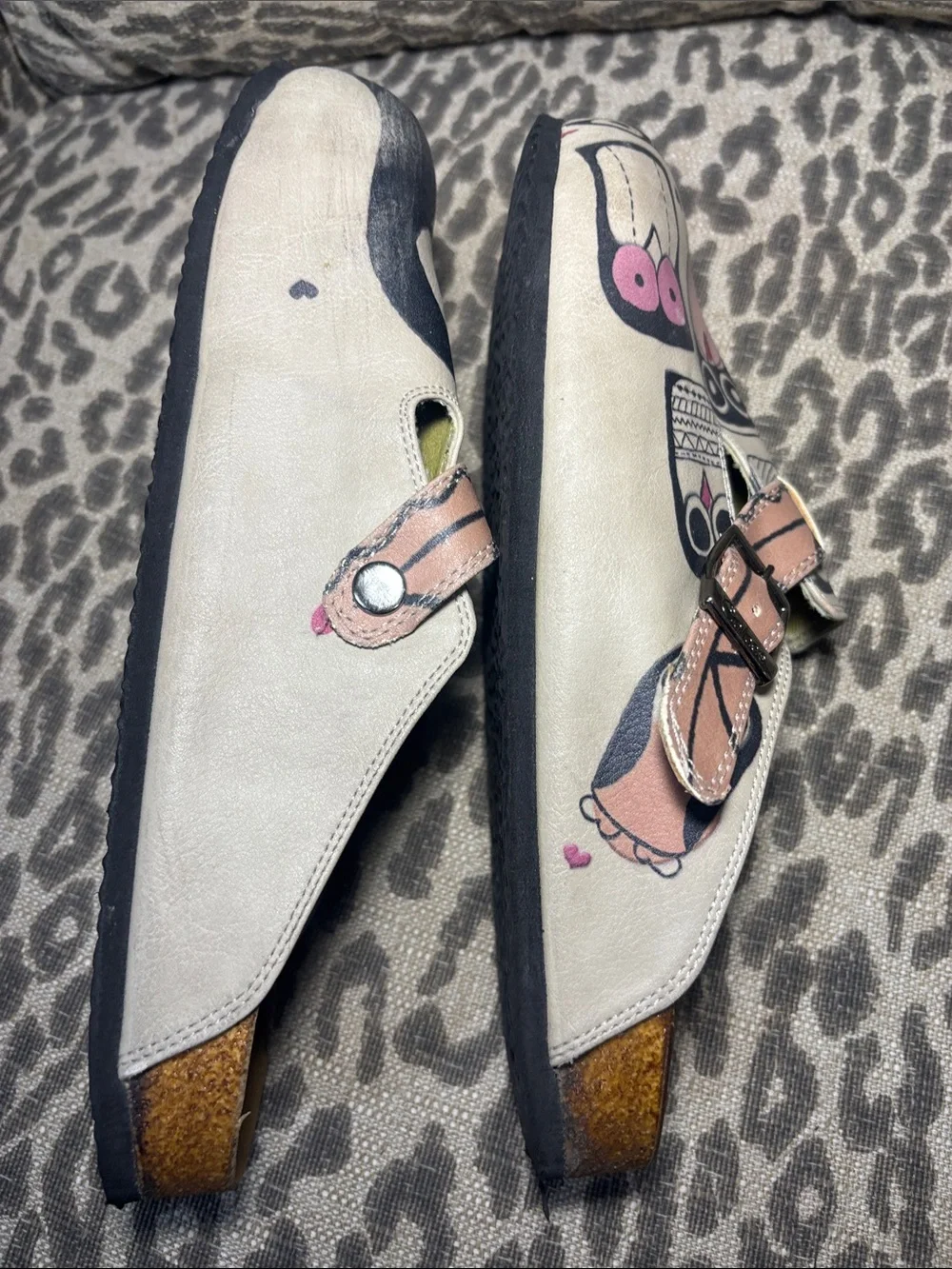 Calceo leather clogs penguin print mismatch cute casual shoes size 41 womens 10 - Picture 6 of 11